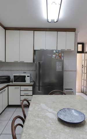 Casa à venda com 280m², 3 quartos e 2 vagasCozinha