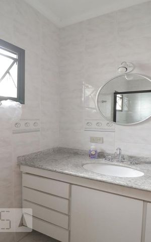 Casa à venda com 280m², 3 quartos e 2 vagasBanheiro Social