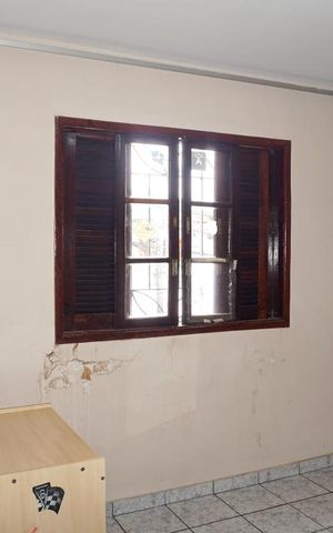 Casa à venda com 107m², 2 quartos e 2 vagasQuarto