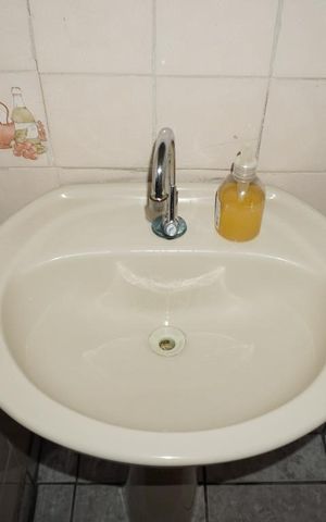 Casa à venda com 107m², 2 quartos e 2 vagasLavabo