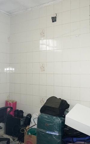 Casa à venda com 107m², 2 quartos e 2 vagasBanheiro da Suíte desativado