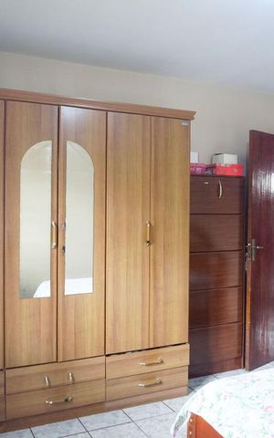 Casa à venda com 107m², 2 quartos e 2 vagasQuarto