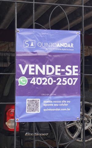 Casa à venda com 107m², 2 quartos e 2 vagasFachada
