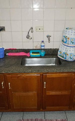 Casa à venda com 107m², 2 quartos e 2 vagasCozinha