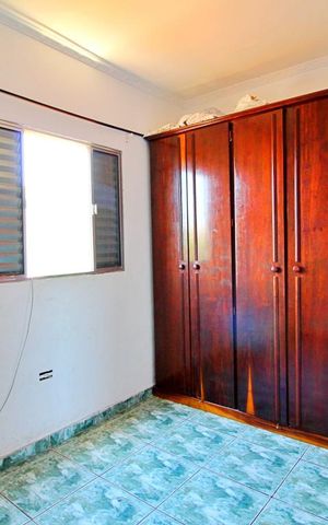 Casa para alugar com 125m², 2 quartos e 8 vagasQuarto 2