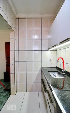 Casa para alugar com 125m², 2 quartos e 8 vagasCozinha