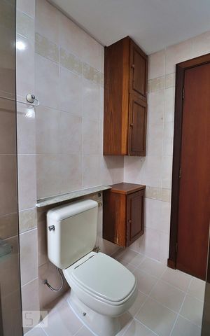 Apartamento para alugar com 156m², 3 quartos e 2 vagasBanheiro da Suíte