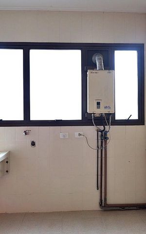 Apartamento para alugar com 156m², 3 quartos e 2 vagasÁrea de Serviço