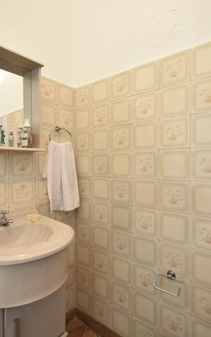 Casa à venda com 300m², 3 quartos e sem vagaBanheiro da suite