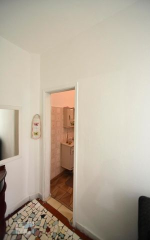 Casa à venda com 300m², 3 quartos e sem vagaHall do banheiro da suite