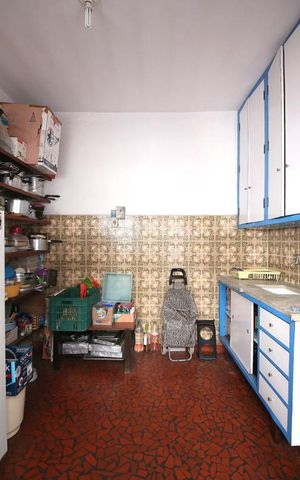Casa à venda com 191m², 3 quartos e 3 vagasCozinha de Serviço