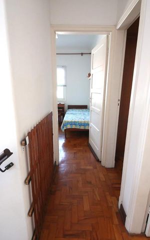 Casa à venda com 191m², 3 quartos e 3 vagasCorredor
