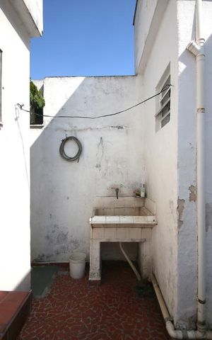 Casa à venda com 191m², 3 quartos e 3 vagasÁrea de Serviço