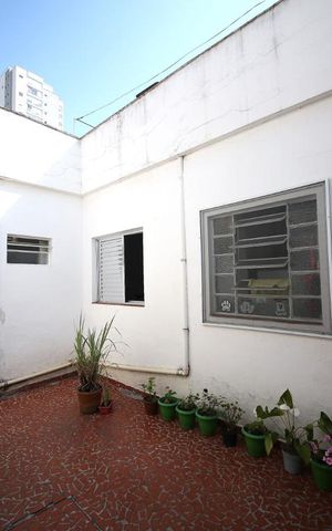 Casa à venda com 191m², 3 quartos e 3 vagasQuintal