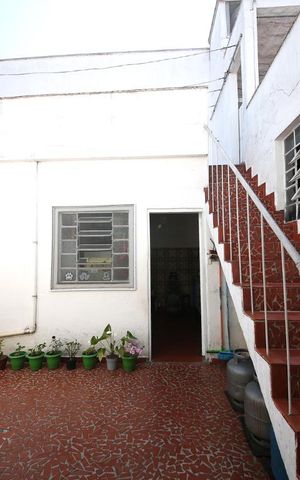 Casa à venda com 191m², 3 quartos e 3 vagasQuintal