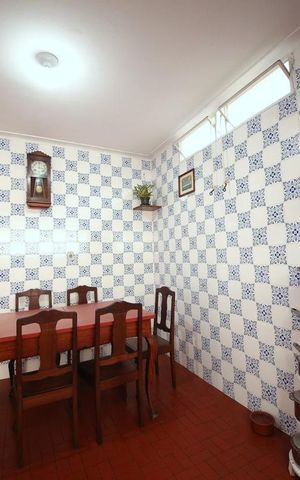 Casa à venda com 191m², 3 quartos e 3 vagasCozinha