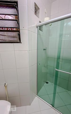 Casa de condomínio para alugar com 160m², 2 quartos e 1 vagaBanheiro