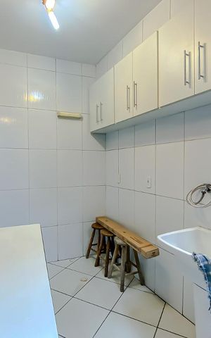 Casa de condomínio para alugar com 160m², 2 quartos e 1 vagaLavanderia