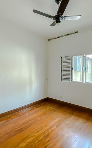 Casa de condomínio para alugar com 160m², 2 quartos e 1 vagaQuarto