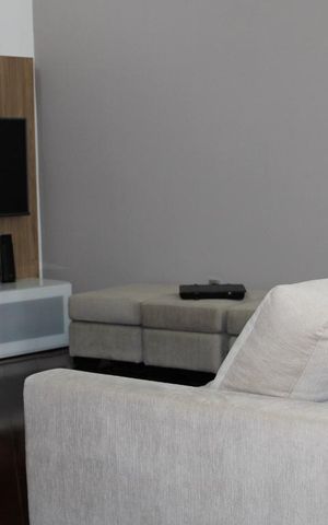 Casa à venda com 380m², 3 quartos e 4 vagasSala