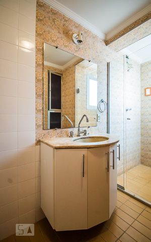 Apartamento à venda com 132m², 4 quartos e 1 vaga Apartamento à venda com 132m², 4 quartos e 1 vagaBanheiro