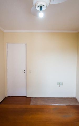 Apartamento à venda com 132m², 4 quartos e 1 vaga Apartamento à venda com 132m², 4 quartos e 1 vagaQuarto 2
