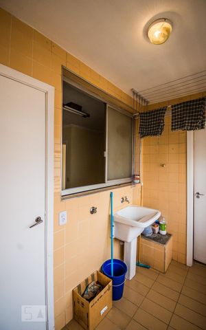 Apartamento à venda com 132m², 4 quartos e 1 vaga Apartamento à venda com 132m², 4 quartos e 1 vagaÁrea de Serviço