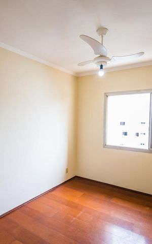 Apartamento à venda com 132m², 4 quartos e 1 vaga Apartamento à venda com 132m², 4 quartos e 1 vagaQuarto 2