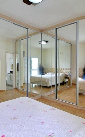 Casa à venda com 198m², 3 quartos e 3 vagasSuíte 1