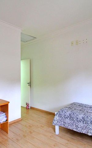 Casa à venda com 198m², 3 quartos e 3 vagasSuíte 3