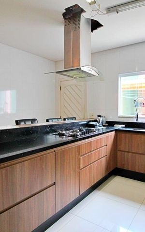Casa à venda com 198m², 3 quartos e 3 vagasCozinha
