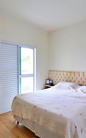 Casa à venda com 198m², 3 quartos e 3 vagasSuíte 1
