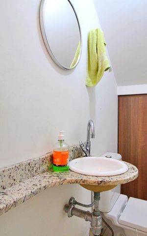 Casa à venda com 198m², 3 quartos e 3 vagasLavabo