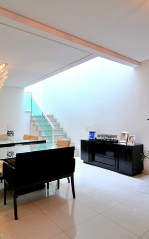 Casa à venda com 198m², 3 quartos e 3 vagasSala de Jantar