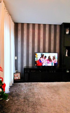 Casa à venda com 198m², 3 quartos e 3 vagasSala