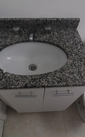 Apartamento à venda com 80m², 3 quartos e 2 vagasBanheiro 1 suite