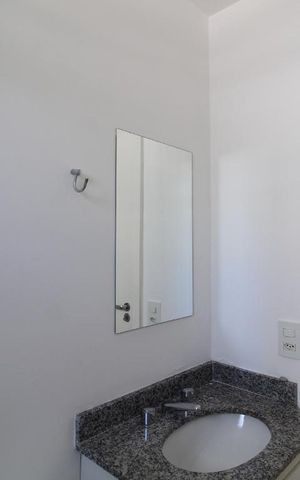 Apartamento à venda com 80m², 3 quartos e 2 vagasBanheiro 2 social