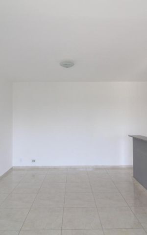 Apartamento à venda com 80m², 3 quartos e 2 vagasSala