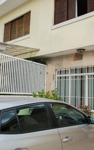 Casa à venda com 146m², 3 quartos e 2 vagasGaragem