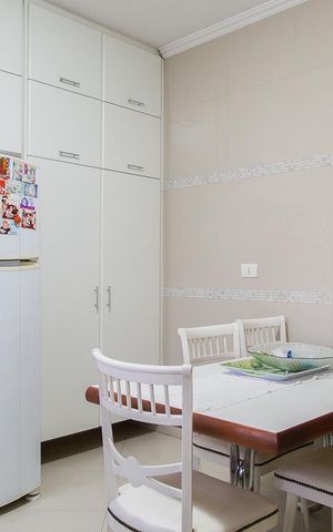 Casa à venda com 146m², 3 quartos e 2 vagasCozinha