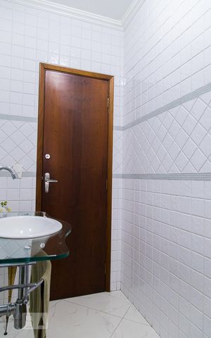 Casa à venda com 146m², 3 quartos e 2 vagasLavabo