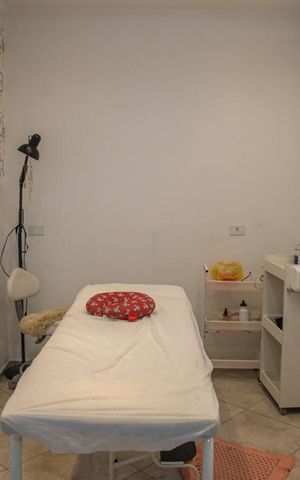 Casa à venda com 248m², 3 quartos e 6 vagasCozinha