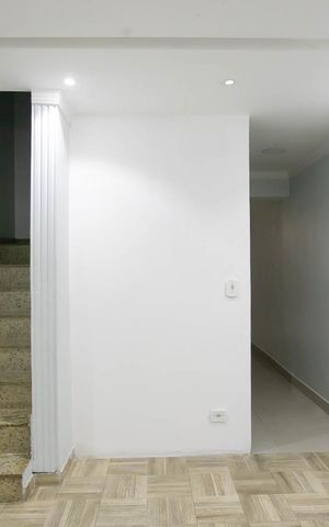 Casa à venda com 175m², 3 quartos e 2 vagasSala