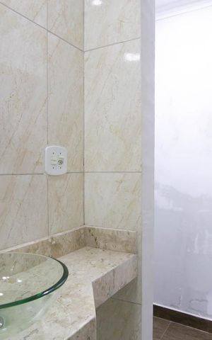 Casa à venda com 175m², 3 quartos e 2 vagasBanheiro Suíte 1