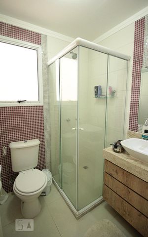 Apartamento à venda com 83m², 3 quartos e 2 vagas Apartamento à venda com 83m², 3 quartos e 2 vagasBanheiro da Suíte