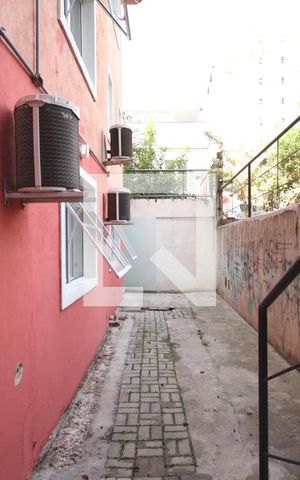 Casa para alugar com 60m², 1 quarto e sem vagaQuintal