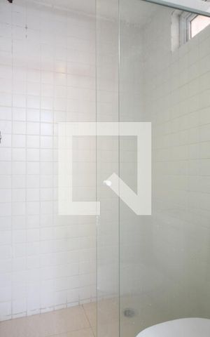Casa para alugar com 60m², 1 quarto e sem vagaSuíte