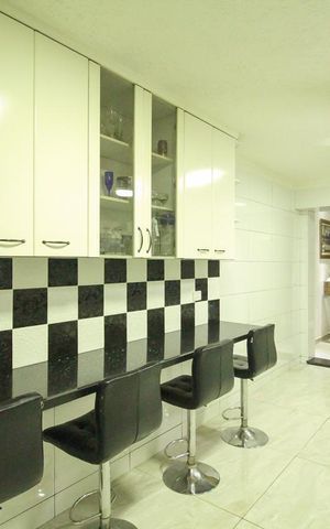 Casa à venda com 159m², 4 quartos e 1 vagaCozinha