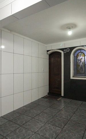 Casa à venda com 159m², 4 quartos e 1 vagaGaragem