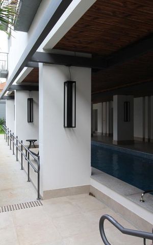 Studio para alugar com 25m², 1 quarto e sem vaga Studio para alugar com 25m², 1 quarto e sem vagaÁrea comum - Piscina